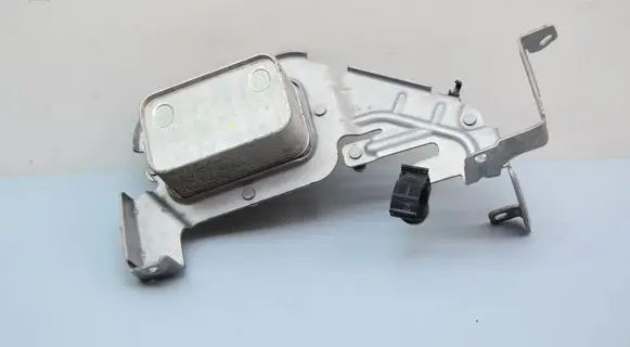 BMW 5 G60 G61 Coolant radiator 7926539