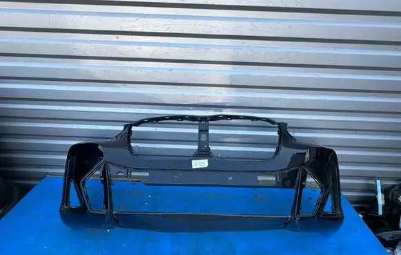BMW X3 G01 Front bumper 8081055 77382810