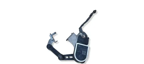 BMW 5 G30 G31 G38 Headlight/headlamp level sensor 37146870000