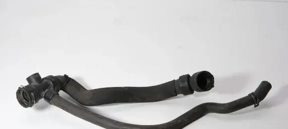 Audi A4 S4 B7 8E 8H Engine coolant pipe/hose 8E0121049T