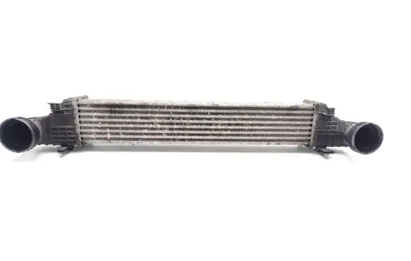 Mercedes-Benz CLS C219 Intercooler radiator A2115003902 07T222 3275377
