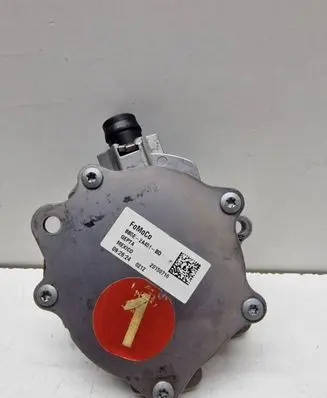 Vacuum pump