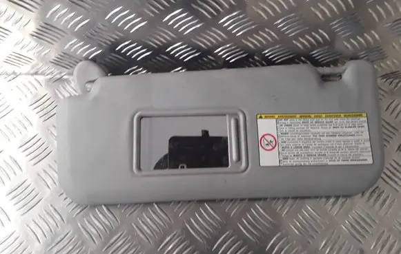 Mitsubishi Space Star Sun visor