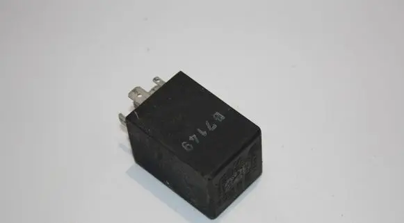Audi A4 S4 B5 8D Other relay 431955531