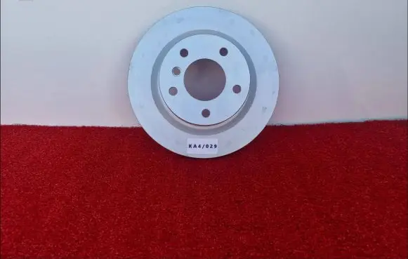 BMW 1 E82 E88 Rear brake disc 6778051
