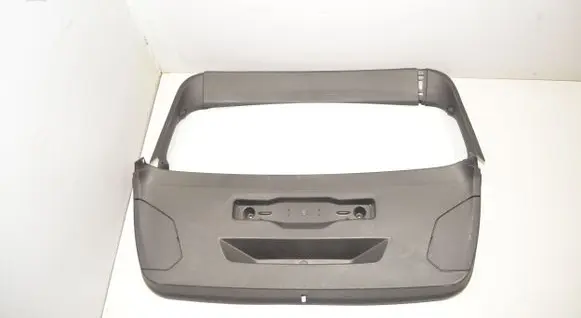 BMW 1 F40 Tailgate/boot cover trim set 7456056 7456058 7456057