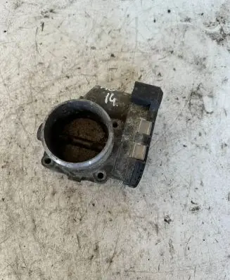 Audi A4 S4 B7 8E 8H Throttle valve 06b133062m