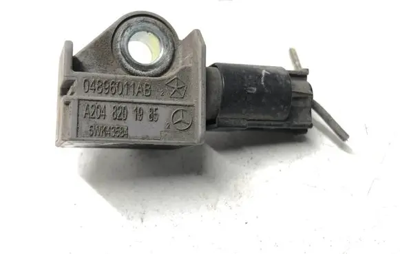 Chrysler Town & Country V Airbag deployment crash/impact sensor 04896011AB A2048201985 5WK43584