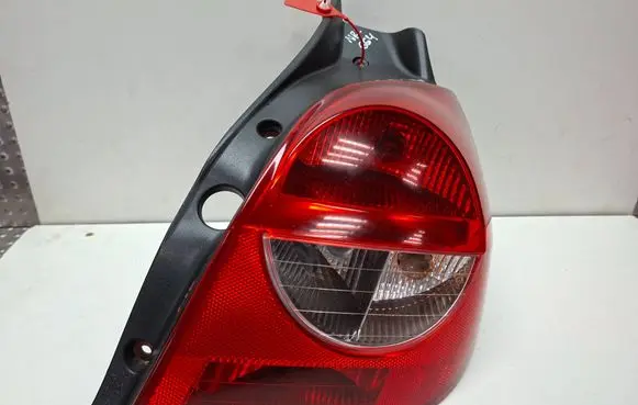 Renault Clio III Rear/tail lights S27639664 89035080