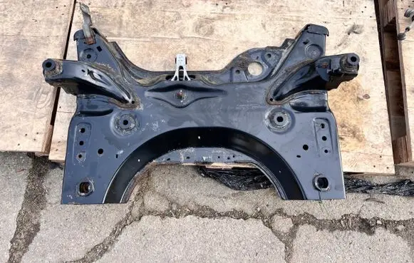 Peugeot Expert Front subframe