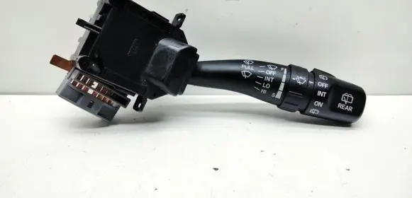 Hyundai Tucson JM Wiper control stalk 621W05200