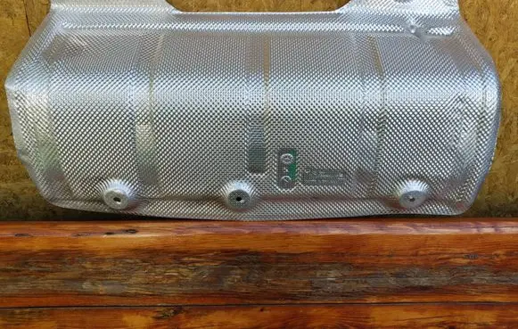 BMW M4 F82 F83 Exhaust heat shield 7241777 51487241777