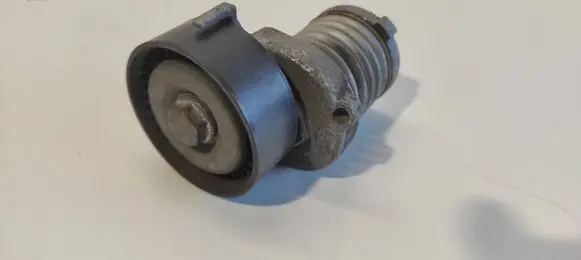 Skoda Fabia Mk1 (6Y) Generator/alternator belt tensioner 030145299