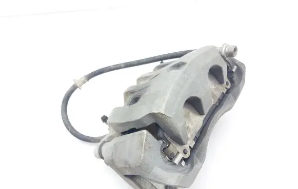 Lexus RX 450H Front brake caliper