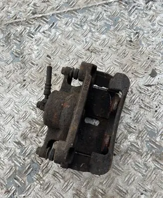Nissan Qashqai Front brake caliper