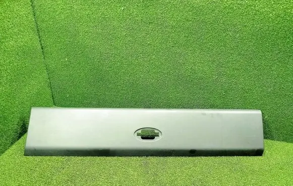 Renault Master III Rear fender molding trim 768F10003R