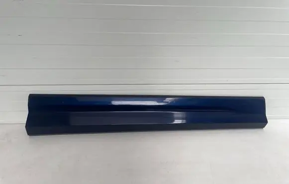 Audi Q2 - Front door trim (molding) 81A853960A