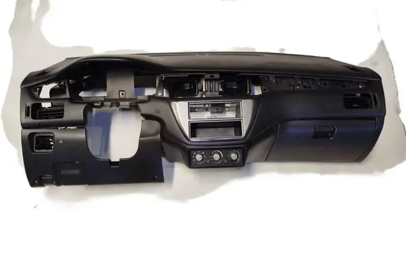 Mitsubishi Lancer Dashboard MR513037