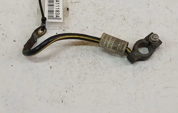 Mitsubishi Colt Positive cable (battery) 