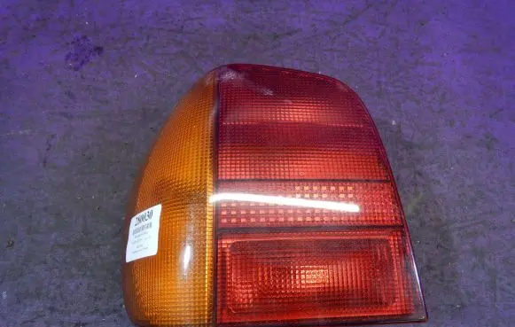 Volkswagen Polo III 6N 6N2 6NF Rear/tail lights 6N0945095