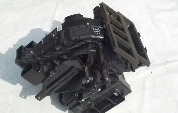 KIA Ceed Interior heater climate box assembly 97200