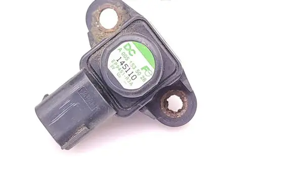 Volkswagen Crafter Air pressure sensor A0051535028 EP9451R3A