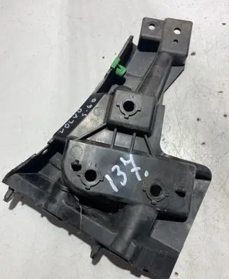 Volvo S60 Front bumper mounting bracket 31323833