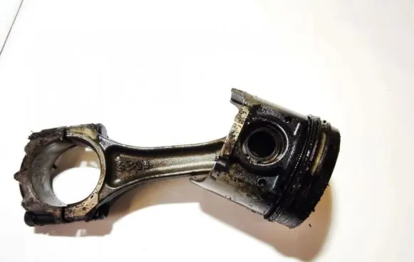 Mazda 323 F Piston with connecting rod rf2s