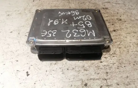 Volkswagen PASSAT B5.5 Engine control unit/module 038906019GS