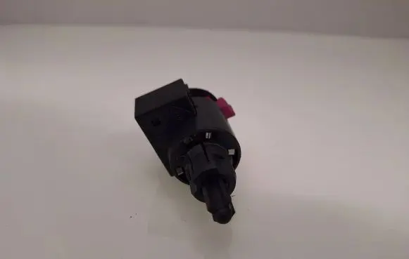 Audi Q5 SQ5 Brake pedal sensor switch 4F0945459B