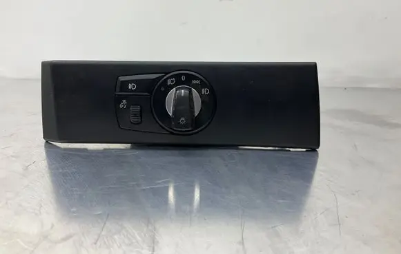 BMW 5 E60 E61 Light switch 6988553 33295401 30080410435435