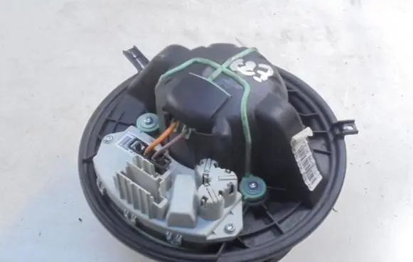 BMW 1 E81 E87 Heater fan/blower 6933663