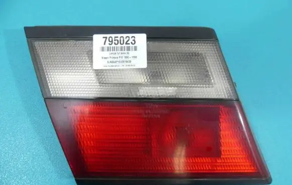 Nissan Primera Rear/tail lights IMPRK795023