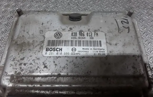 Seat Leon (1M) Engine control unit/module 038906012FN 0281010686