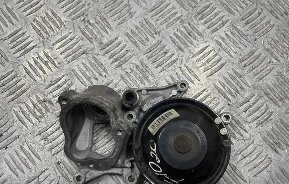 BMW 3 F30 F35 F31 Water pump 781083304