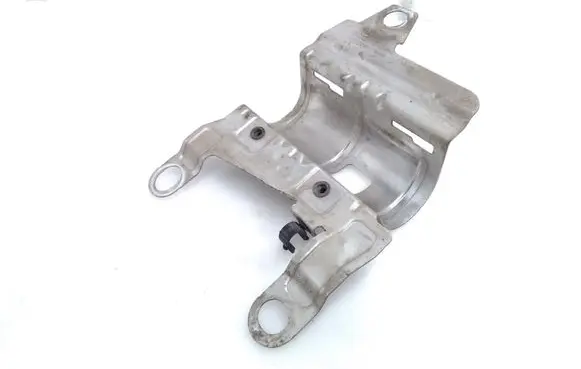 Volvo XC90 Fuel filter bracket/mount holder 31452831