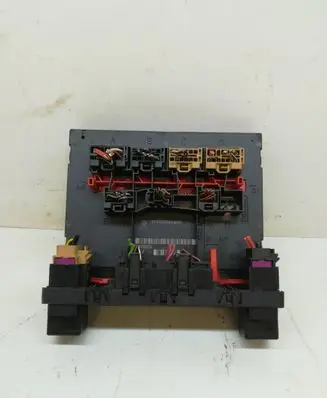 Volkswagen PASSAT B6 Comfort/convenience module 3C0937049AG F005V00633 H52S2002