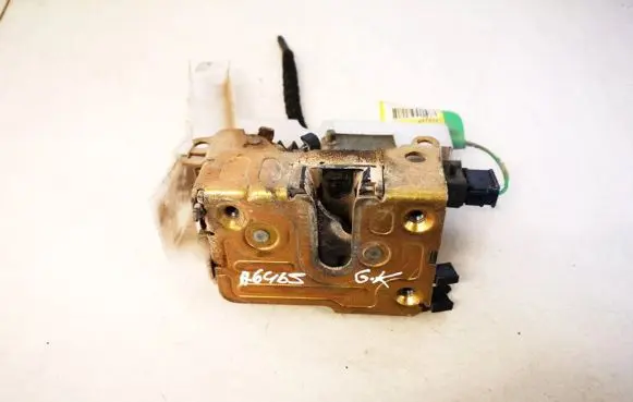 Renault Scenic I Rear door lock 7700284230