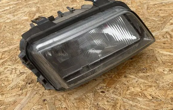 Audi A4 S4 B5 8D Headlight/headlamp 1305235257 1305219063