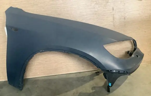 BMW X6 E71 Fender 7052424