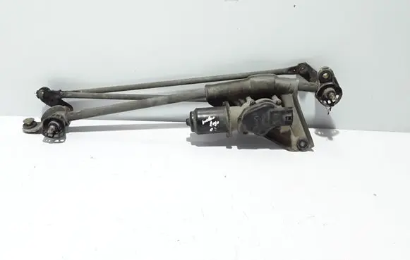 Subaru Legacy Front wiper linkage and motor 86510AE010