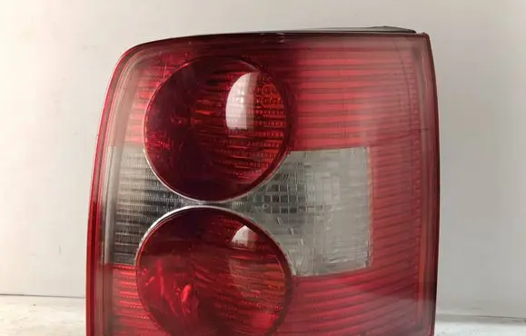 Volkswagen PASSAT B5.5 Rear/tail lights 084411961R