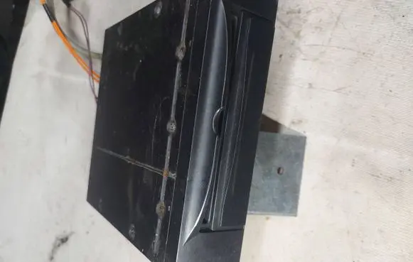 Volvo XC90 CD/DVD changer 30679809 40210184