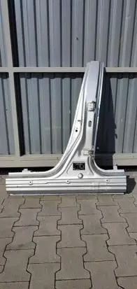 Suzuki SX4 S-Cross Pillar (middle) 