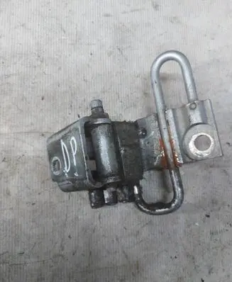 Volkswagen Touran I Front door lower hinge 1j0831412c