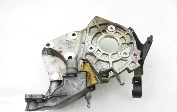 Suzuki Grand Vitara II Fuel pump bracket 8200240204