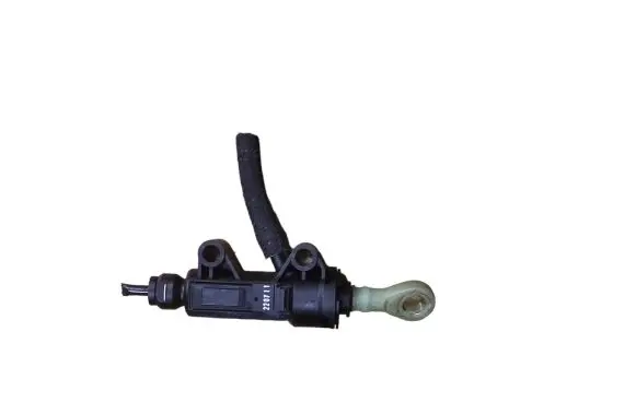 BMW X3 F25 Clutch master cylinder 6789732 21526789732 13670610