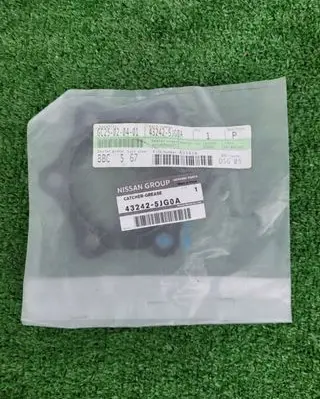 Nissan Navara D23 Rubber seal loading door 432425jg0a