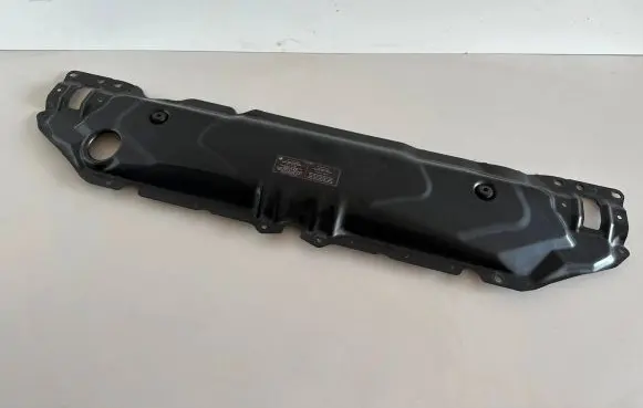 BMW 5 E60 E61 Top upper radiator support slam panel 7033741 11267310 04S112