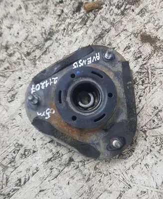 Toyota Avensis T250 Front upper strut mount 